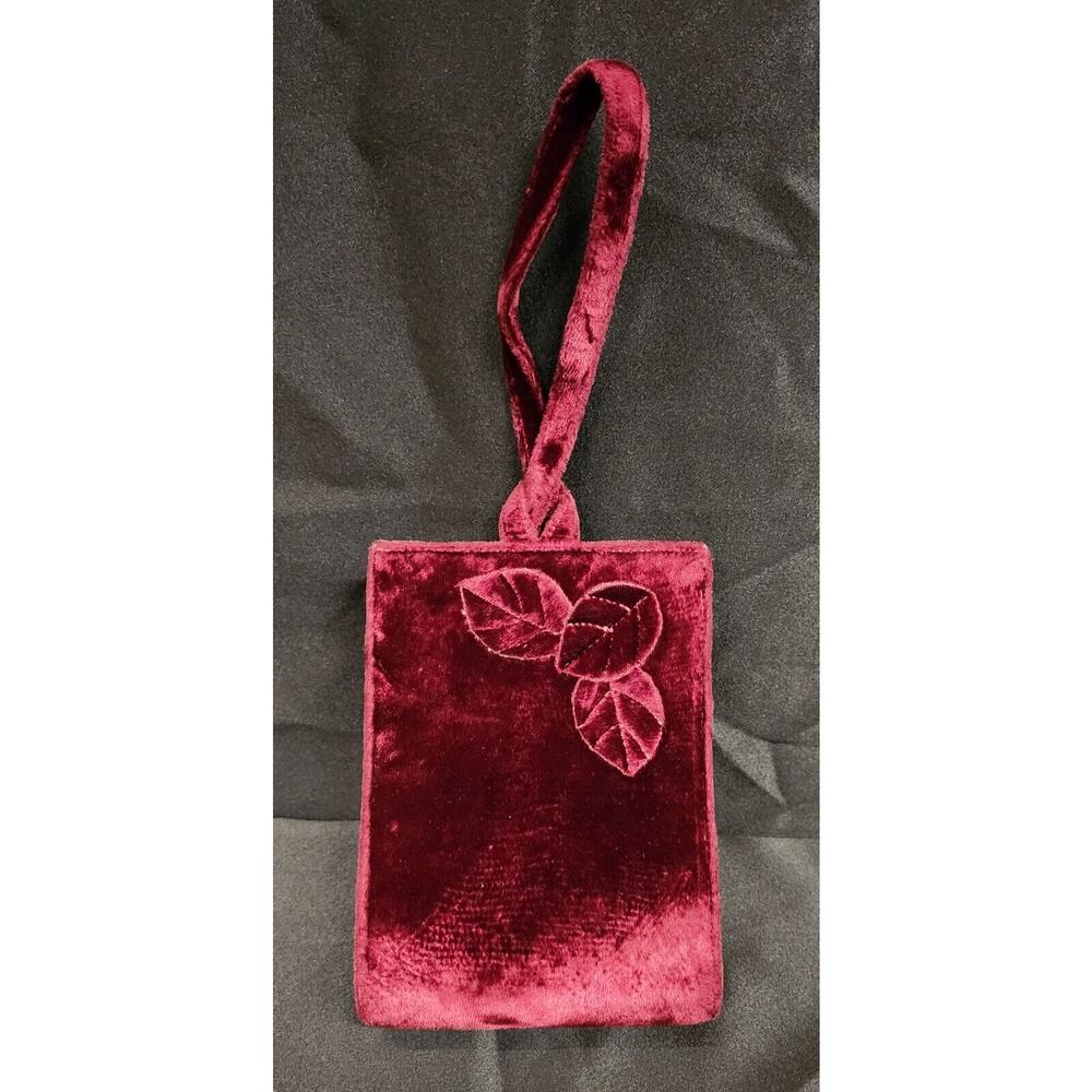 Vintage RAFE NEW YORK red floral embroidery velvet handbag Used